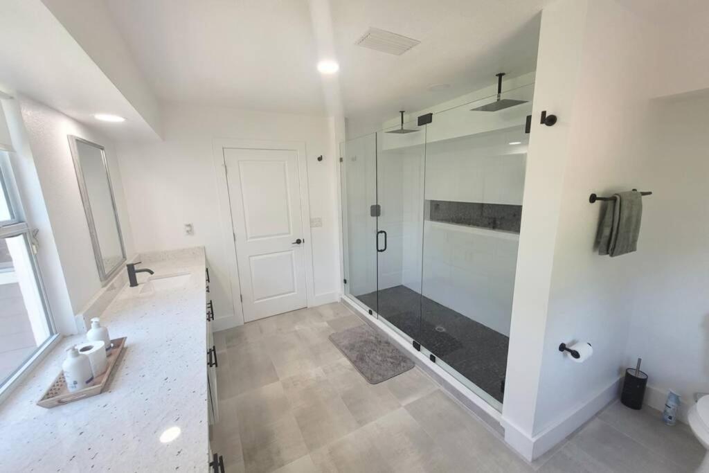 Remodeled 4Br Pool Home/Img Golf View/Near Beaches แบรเดนตัน ภายนอก รูปภาพ